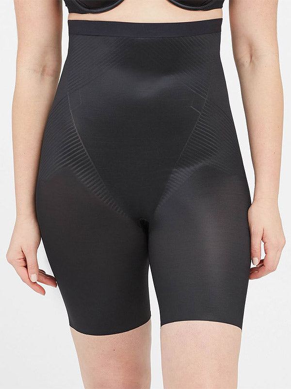 Spanx koreguojantys aukšto juosmens šortukai "Thinstincts® Black"