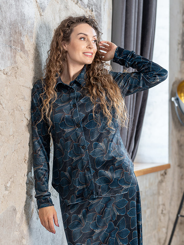 Lega veliūrinė susagstoma palaidinė "Viki Navy - Turquoise Flower Print Velour"