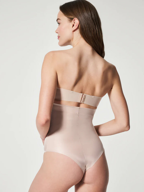 Spanx aukšto juosmens koreguojančios kelnaitės stringai "Suit Your Fancy Nude"