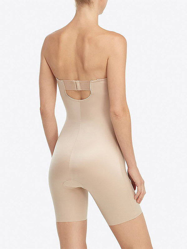 Spanx koreguojantis kostiumas be petnešėlių "Suit Your Fancy Strapless Nude"