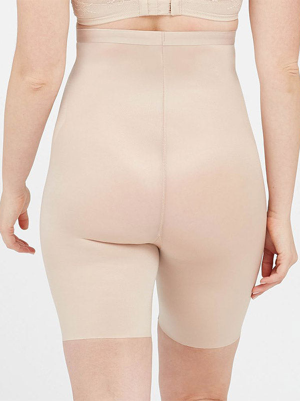 Spanx koreguojantys aukšto juosmens šortukai "Thinstincts® Nude"