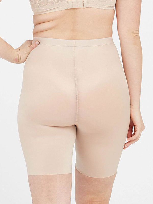 Spanx koreguojantys šortukai "Thinstincts® Nude"
