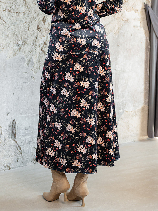 Lega ilgas veliūrinis sijonas "Viki Black - Multicolor Flower Print Velour"