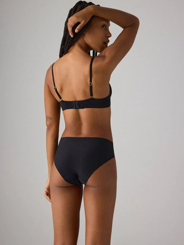 Ysabel Mora besiūlės kelnaitės su nėriniais "Roxana Black"