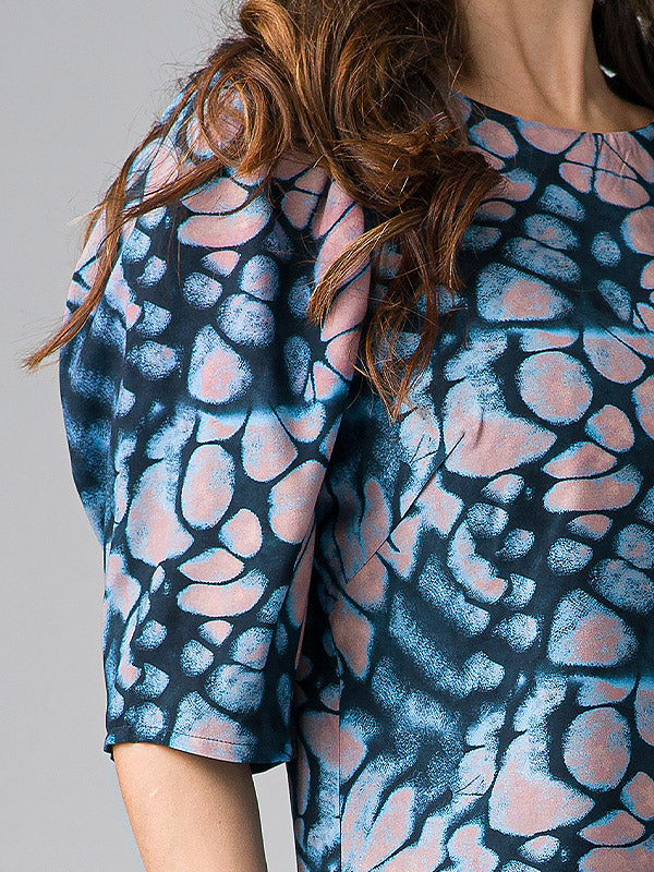 Lega viskozinė palaidinė "Romola Navy - Blue - Beige Ornament Print"