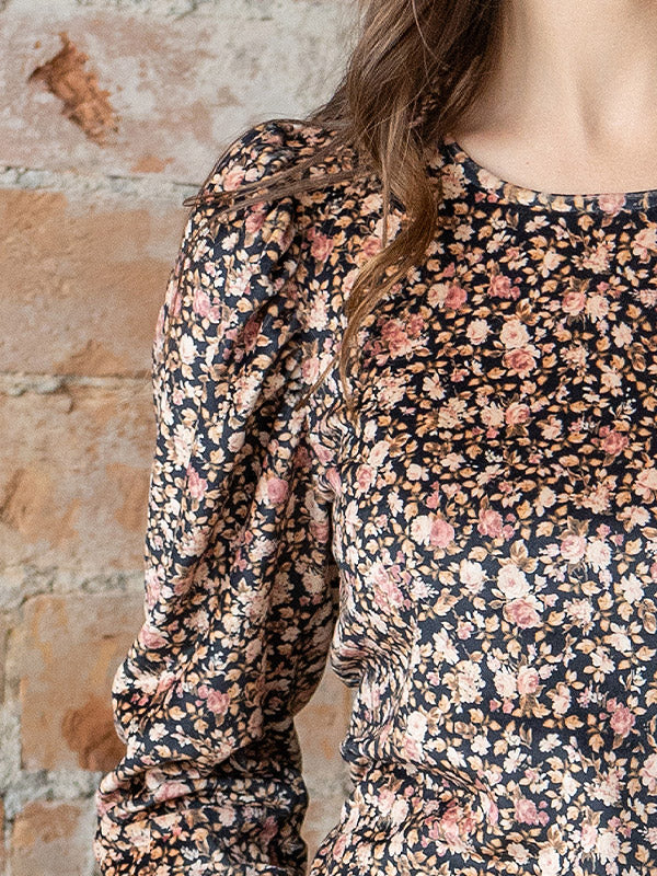 Lega puošni veliūrinė palaidinė "Zeina Black - Cream - Rose Flower Print Velour"