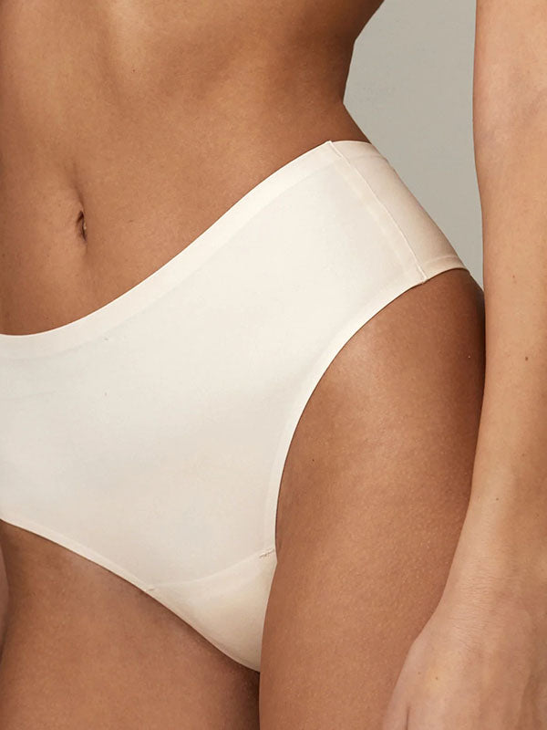 Aruelle besiūlės kelnaitės stringai "Amberly Cream"