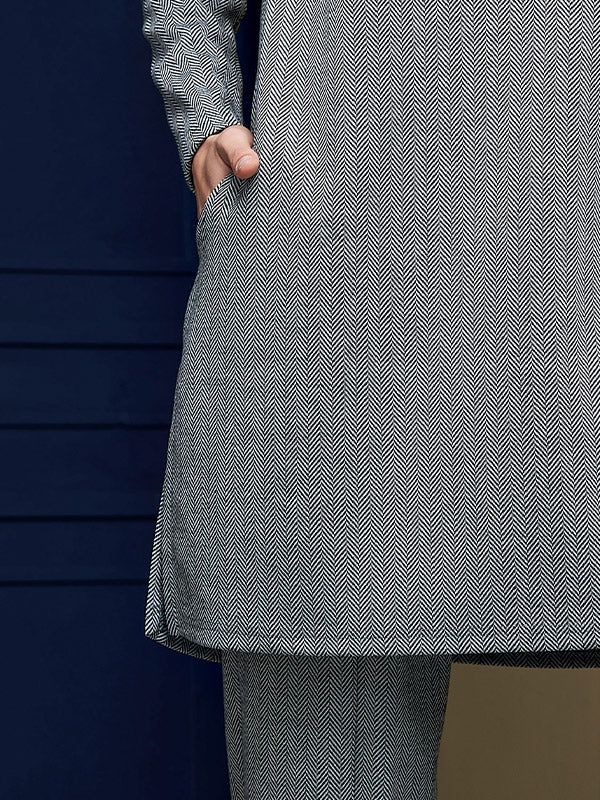 Lega suknelė su užtrauktuko papuošimu "Molly Black - White Chevron Tweed"