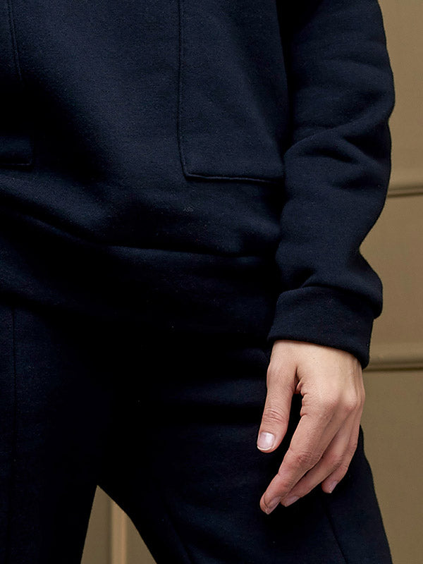 Lega medvilninis džemperis su gobtuvu "Sheila Black"