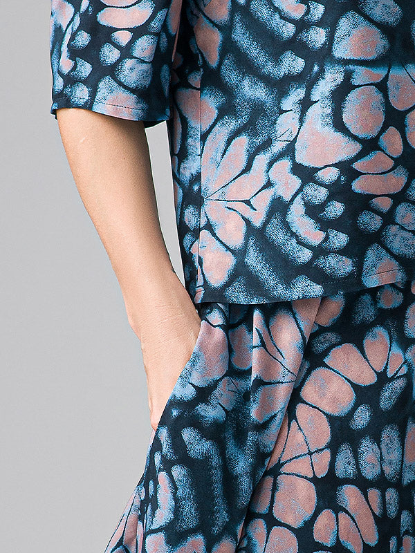 Lega viskozinė palaidinė "Romola Navy - Blue - Beige Ornament Print"