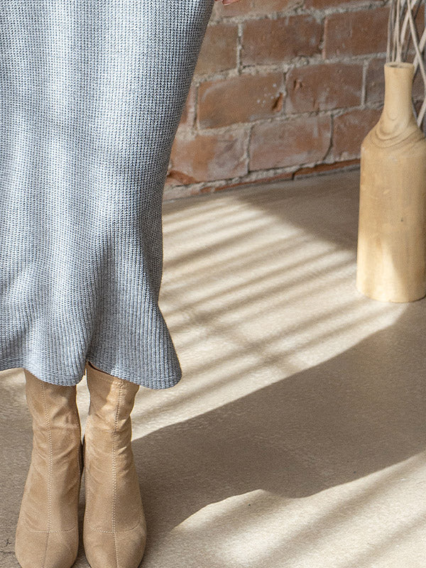 Lega ilga megzta suknelė "Noya Grey"