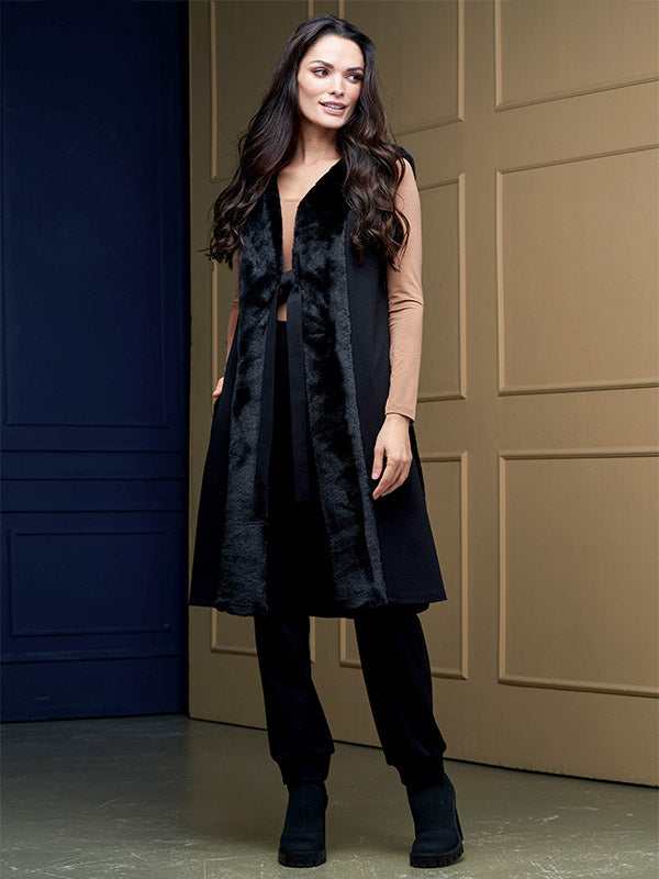 Lega liemenė su kailiuku "Gloria Black"