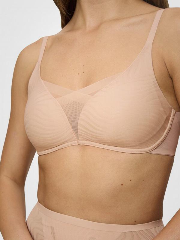 Triumph Innovative Wireless Bra Shape Smart Ellipse P Nude