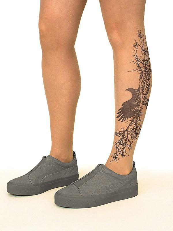 Stop & Stare pėdkelnės su tatuiruote "Branching Crow 20 Den Sun"