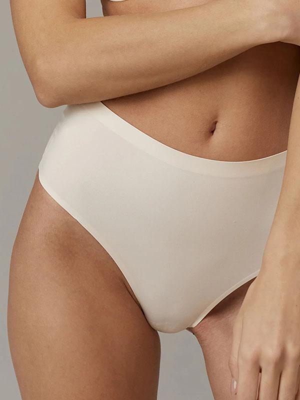 Aruelle besiūlės braziliško kirpimo kelnaitės "Avani Cream"