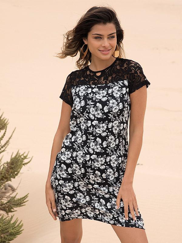 Ysabel Mora viskozinė nėriniuota paplūdimio suknelė "Arely Black - White Flower Print"