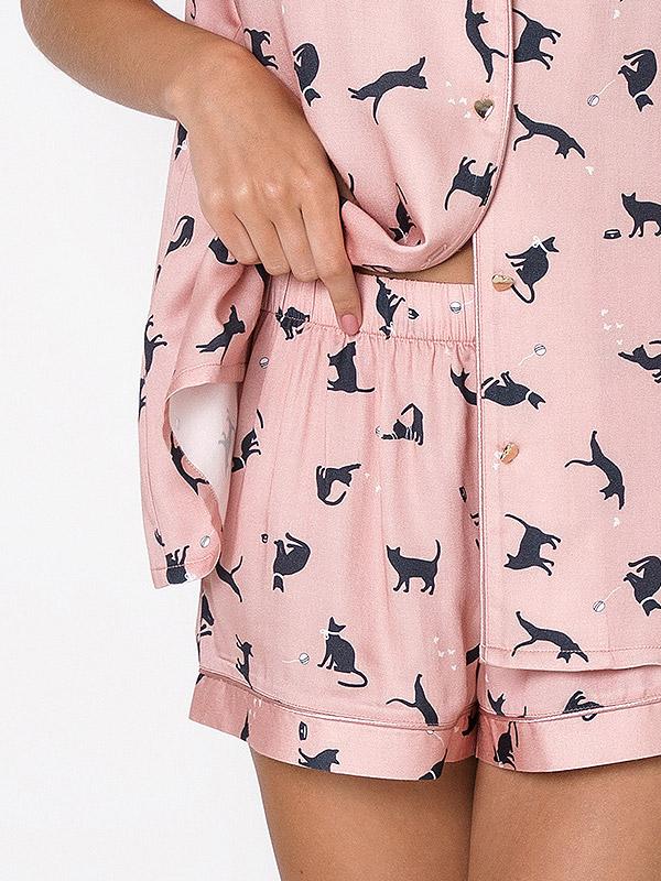 Aruelle trumpa viskozinė susagstoma pižama "Polly Short Light Pink - Black"