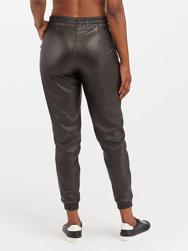 Spanx odos imitacijos kelnės "Leather-Like Jogger Black"