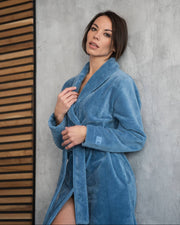 moteriškas prabangus chalatas