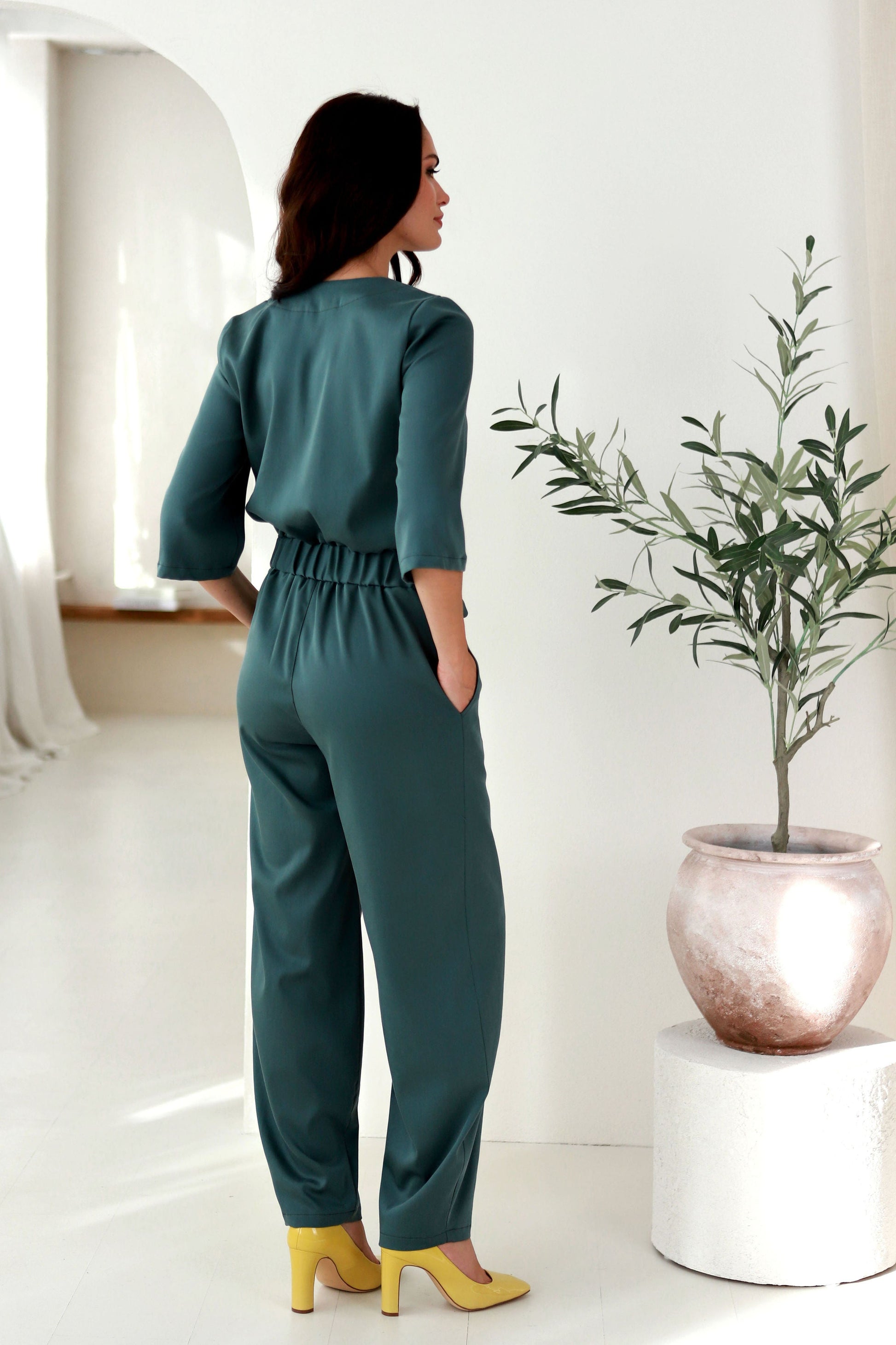 moteriškas kombinezonas