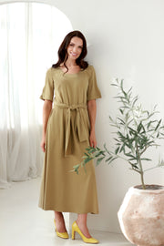 elegantiška midi suknelė