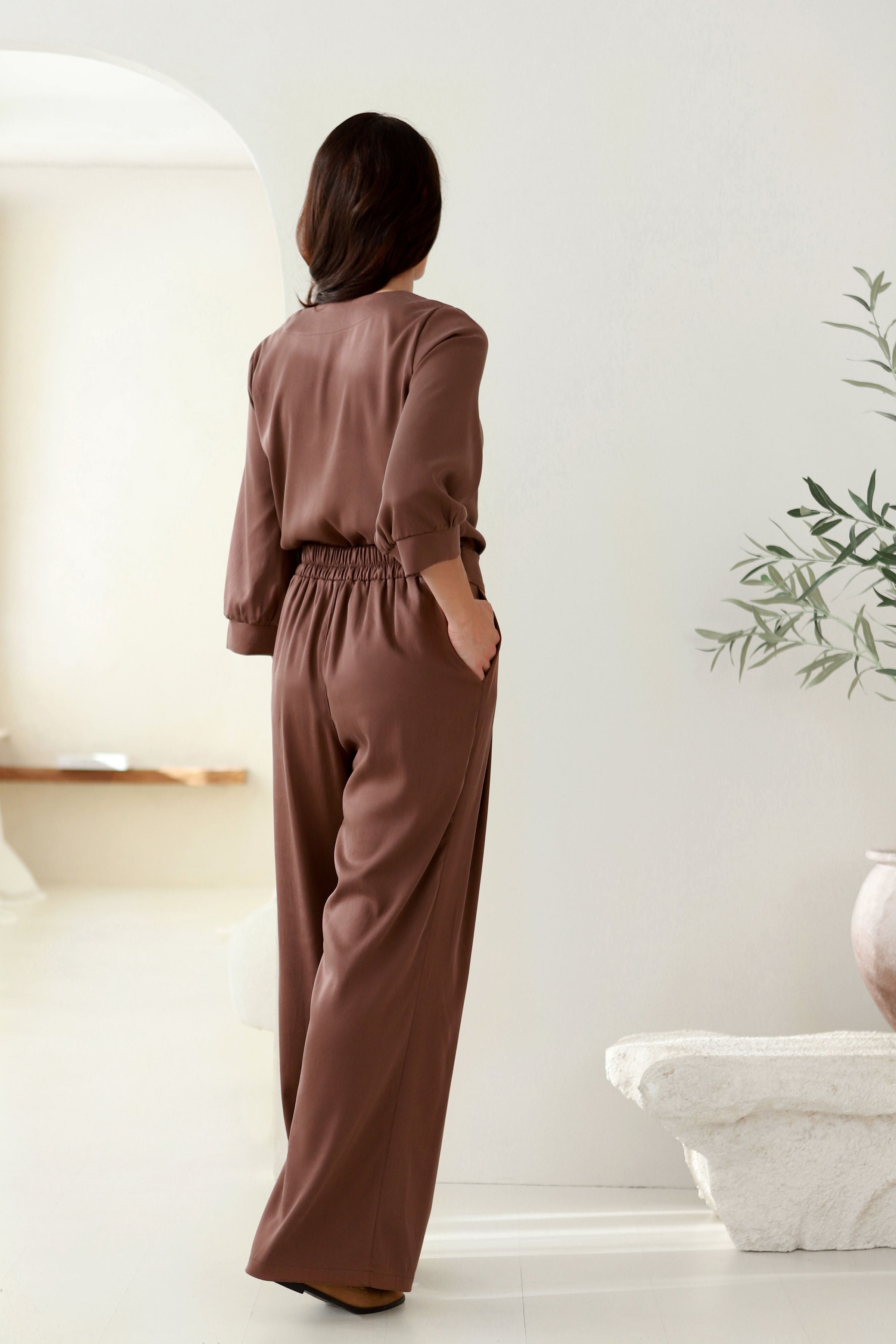 moteriškos plačios kelnės