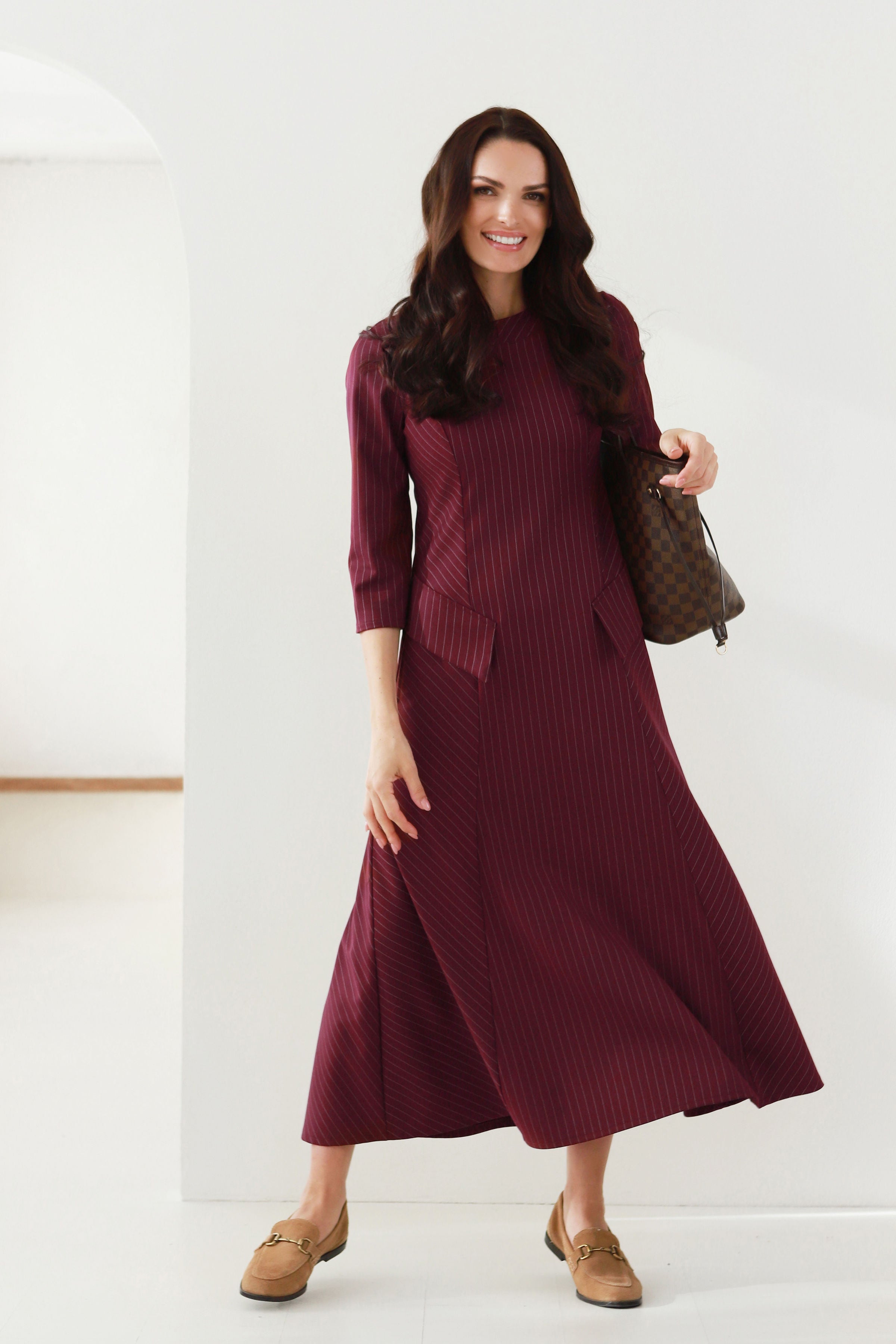 Lega elegantiška midi suknelė 