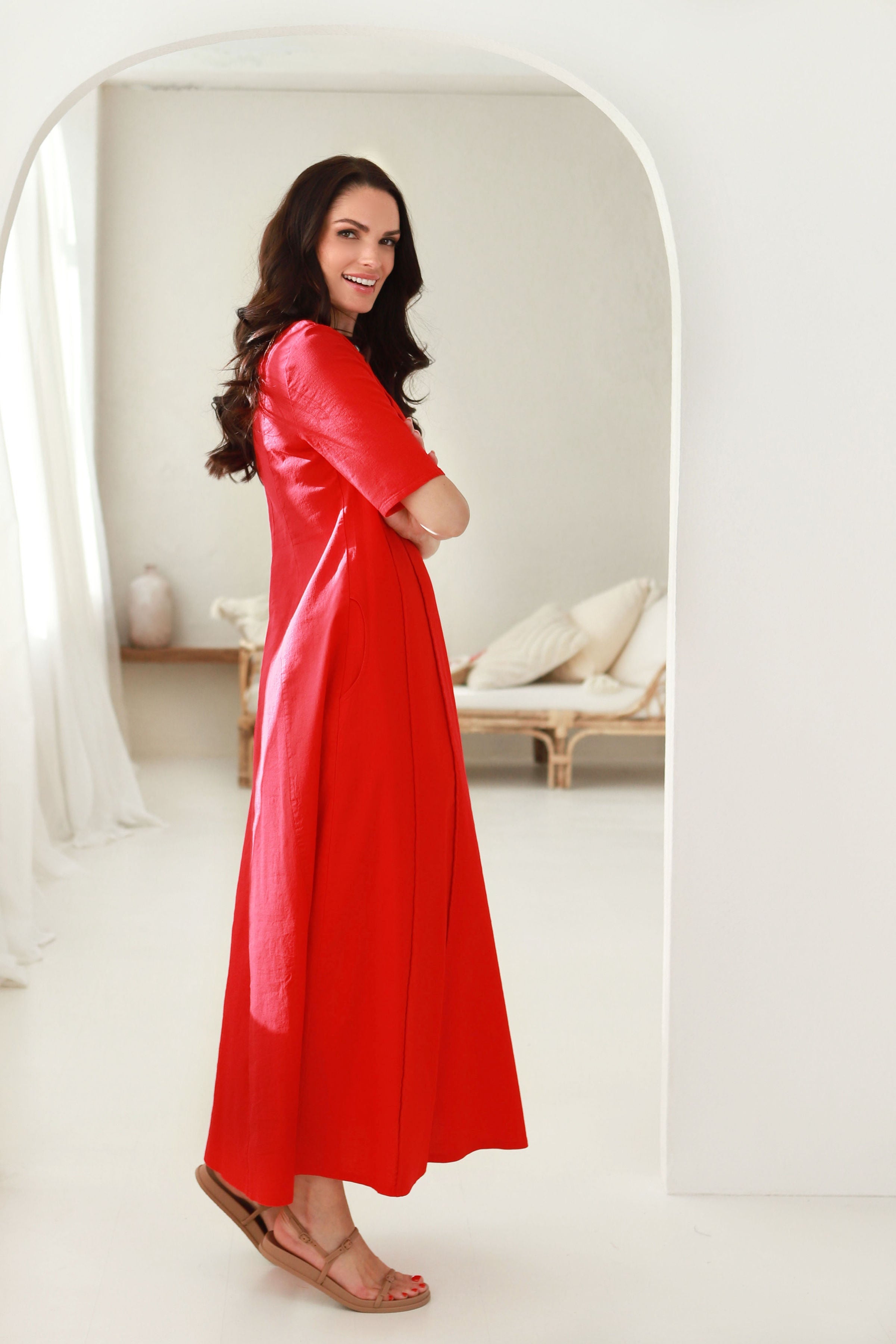 moteriška lininė suknelė