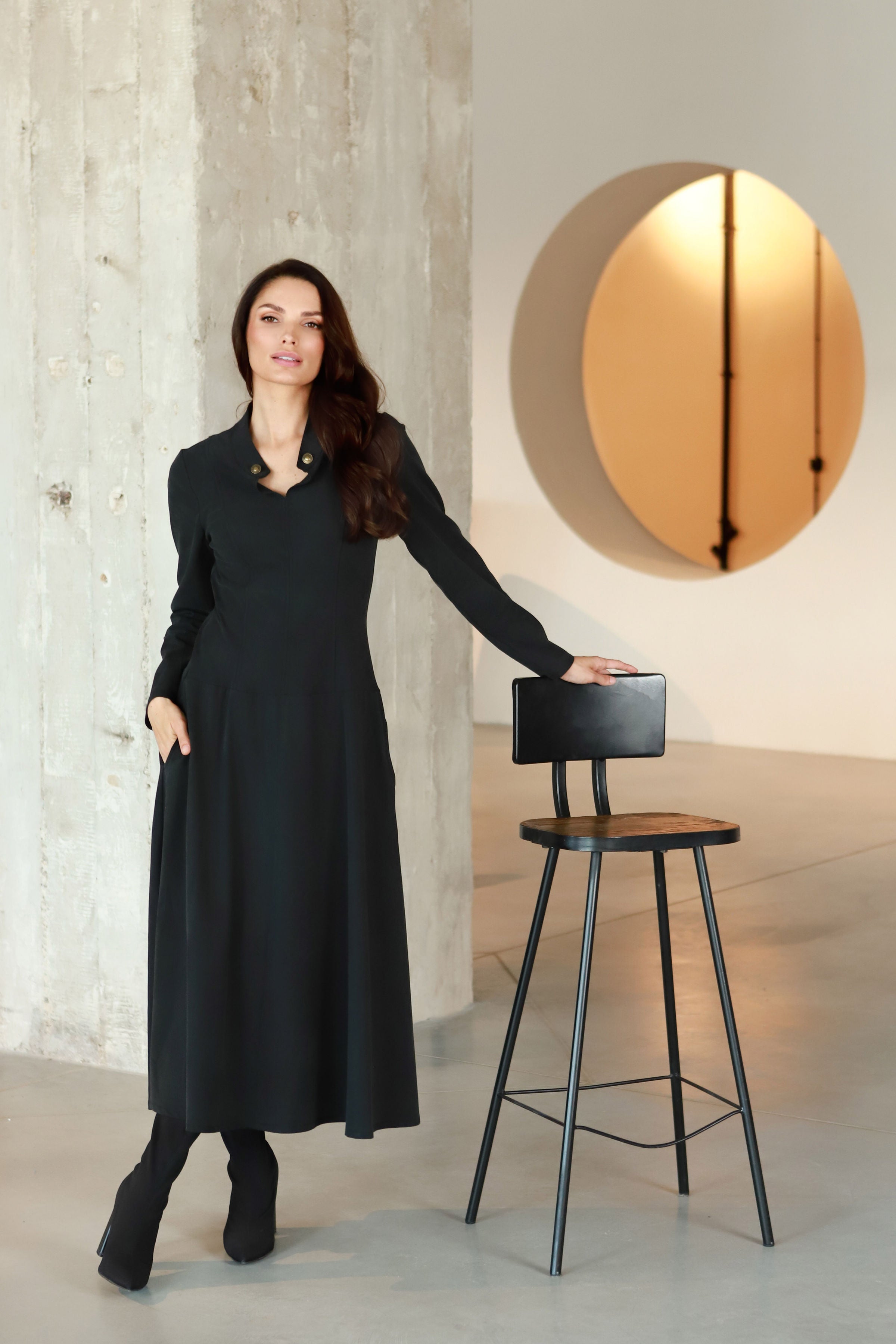 Lega ilga A silueto suknelė "Elara Graphite Black"