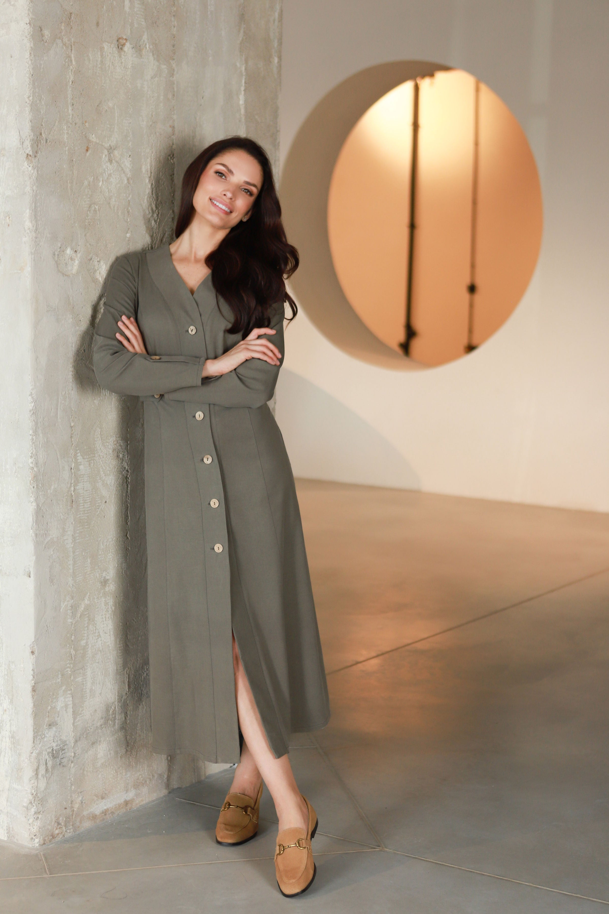 Lega midi suknelė su sagomis "Ivana Grey"