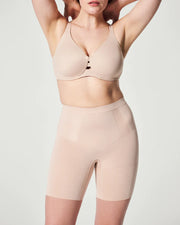 Spanx Sculpting Shorts OnCore Mid-Thigh Nude