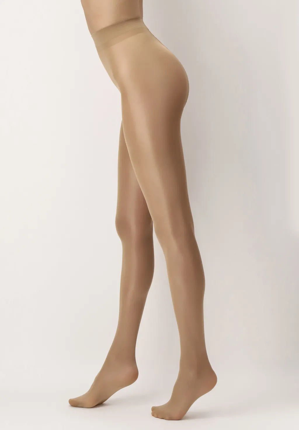 Oroblu blizgios pėdkelnės 