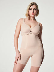 Spanx stipriai formuojantys aukšto juosmens šortukai "OnCore Mid-Thigh Nude"