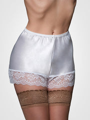 Nylon Dreams satino kelnaitės šortukai su nėriniais "French Cami White"