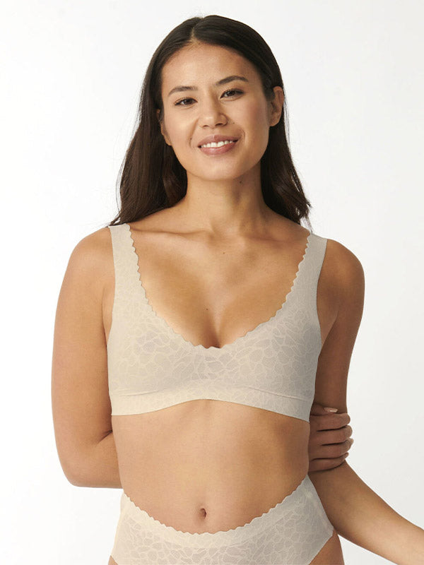Sloggi inovatyvi nėriniuota push up braletė "Zero Feel Lace 2.0 Cream"