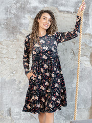 Lega laisvo silueto veliūrinė suknelė "Rafaela Black - Multicolor Flower Print Velour"