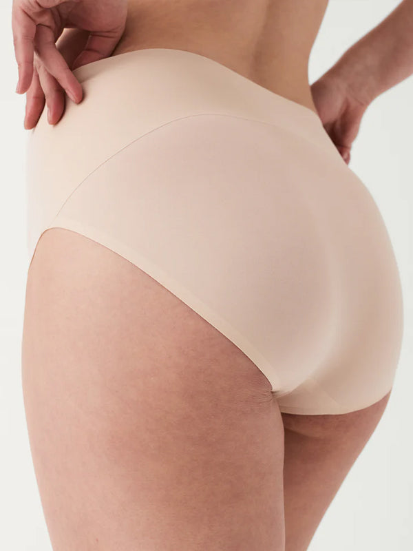 Spanx glotninančios paaukštinto juosmens kelnaitės "Undie-tectable® Nude"