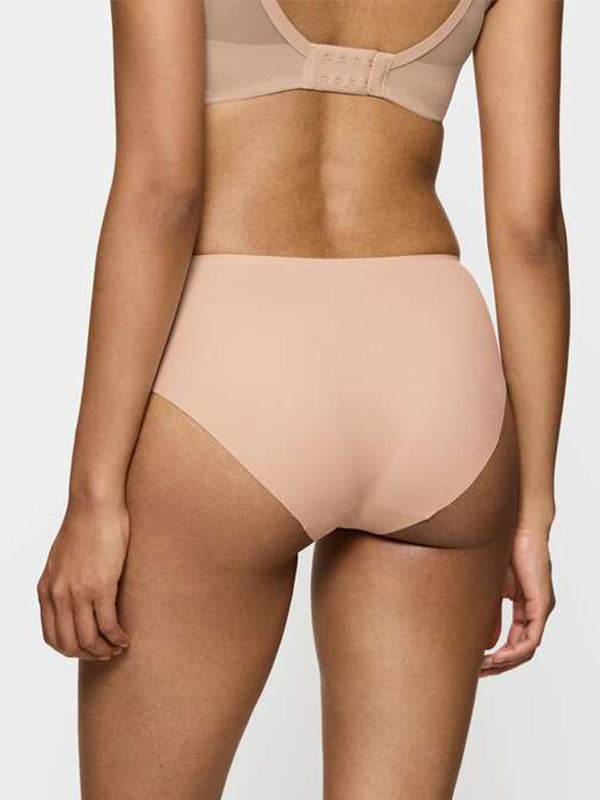 Triumph besiūlės aukšto juosmens kelnaitės "Smart Invisible Nude"