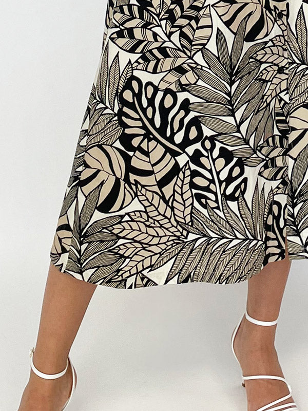 Il Vento E La Seta medvilninė midi suknelė su dirželiu "Laurita Sand - Black Floral Print"