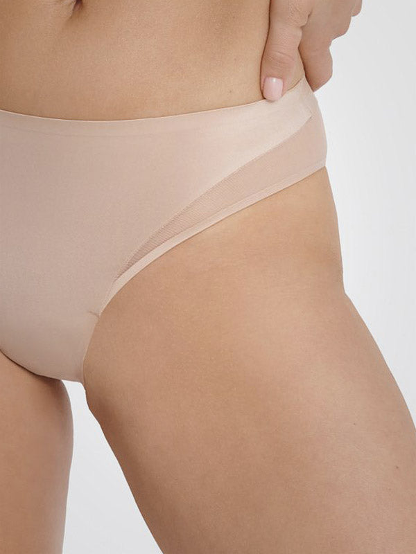 Esotiq kelnaitės su tiuliu "Influensa Nude"