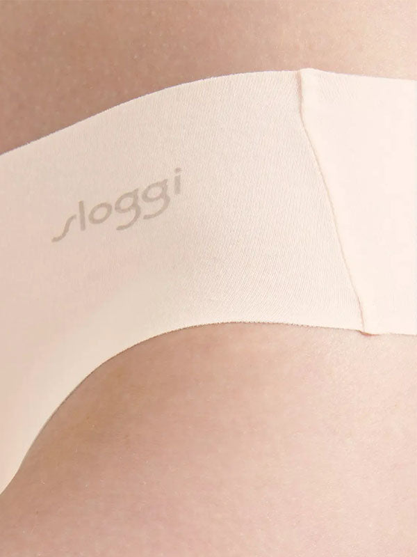 Sloggi 2 lazeriu kirptų modalo stringų komplektas "Zero Modal 2.0 Cream"