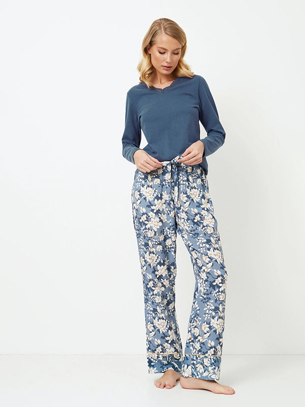 Aruelle ilga medvilnės ir viskozės pižama  "Fleur Blue - White Flower Print"