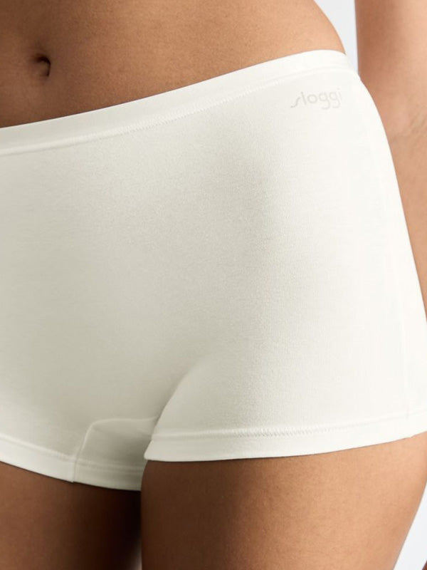 Sloggi 3 organinės medvilnės kelnaičių šortukų komplektas "Go Daily Silk White"