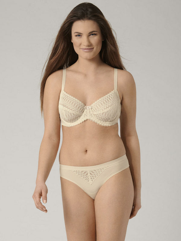 Triumph nėriniuota push up liemenėlė "Aura Spotlight WHU Cream"