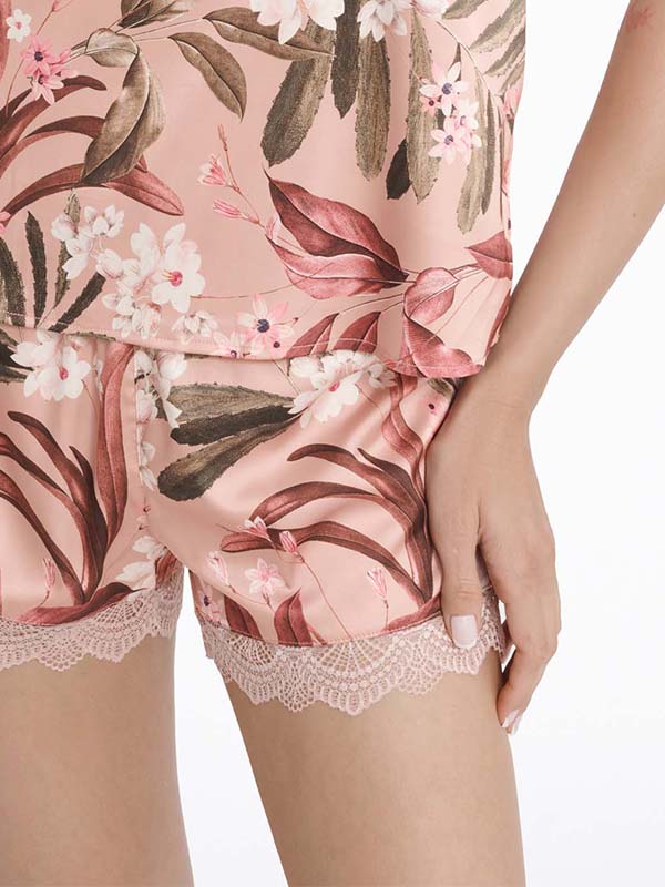 Esotiq trumpa atlasinė pižama su nėriniais "Midnight Short Dusty Pink - Green - White Flower Print"