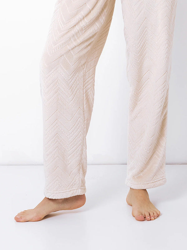 Aruelle ilga šilta pižama "Zahra Long Beige - White"
